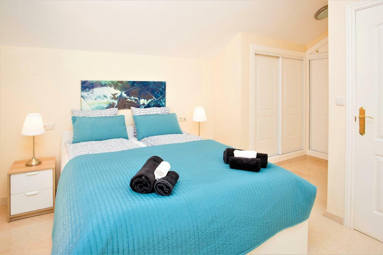 R16 Jans Penthouse With Amazing Views Apartment Marbella Luaran gambar